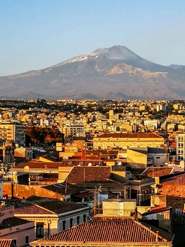 Catania: Sicilian Splendors Await