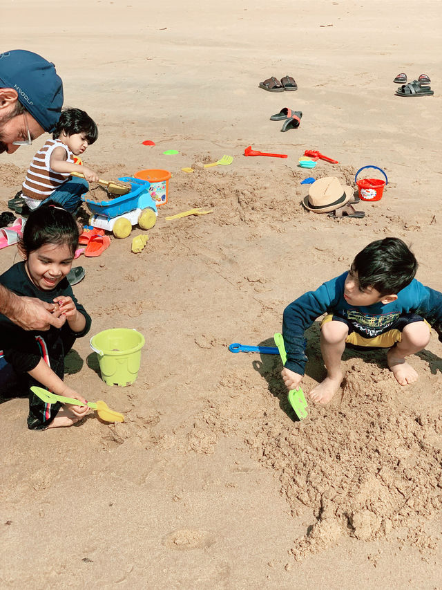 Escape to Paradise: Discover Nathiagali Beach in Karachi!