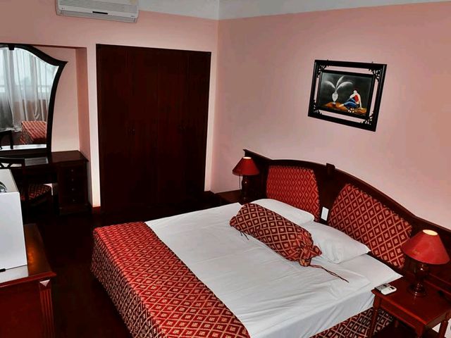 Cat Ba Sunrise Resort
