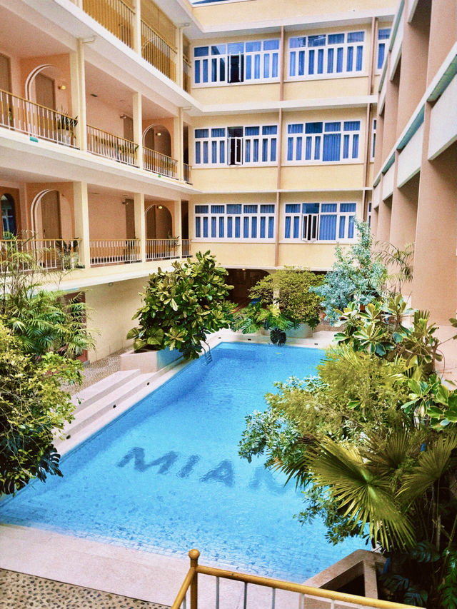 【MIAMI HOTEL】 バンコクホテル