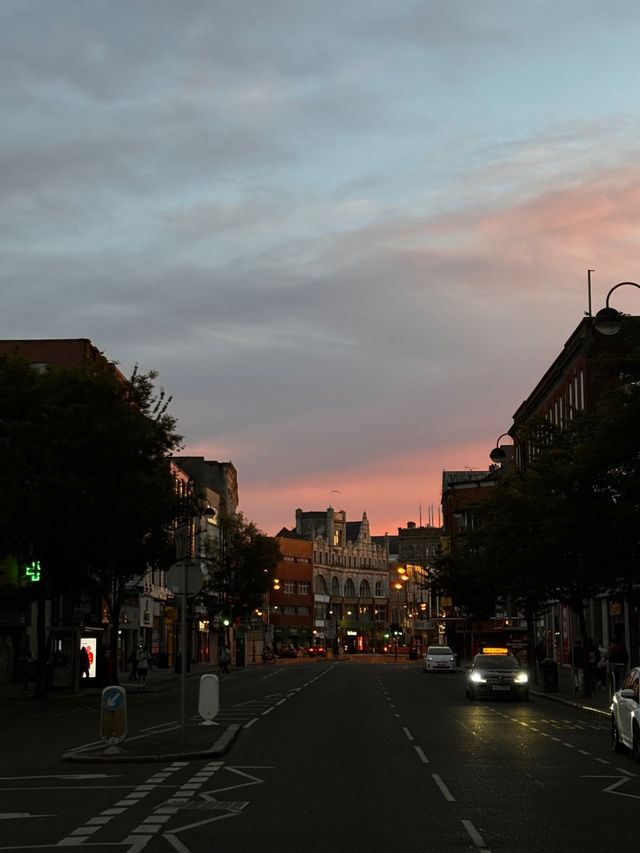 🚘 Ride-Sharing Across Northern Ireland: Smart, Scenic & Budget-Friendly Travel 💸🍀