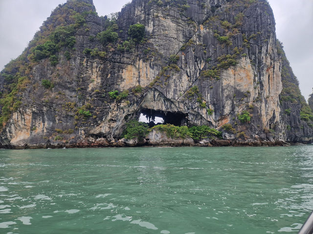 Floating through a dream — Ha Long Bay magic ✨🌊