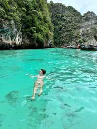 Phi-Phi lagoon or paradise?🩵