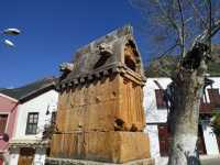 đŠ Lion Sarcophagus (Kas Kingâs Tomb) â A Majestic Lycian Legacy