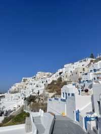🌈 Santorini Diversity – More Than Just Sunsets 🏝️✨