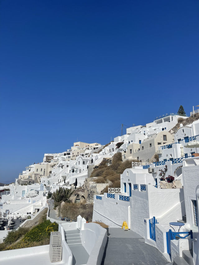 🌈 Santorini Diversity – More Than Just Sunsets 🏝️✨