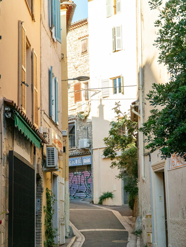 🏛️🌅 Weekend Getaway in Marseille: Culture & History 🎨📖 🏛️🌅 Weekend Getaway in Marseille: Culture & History 🎨📖