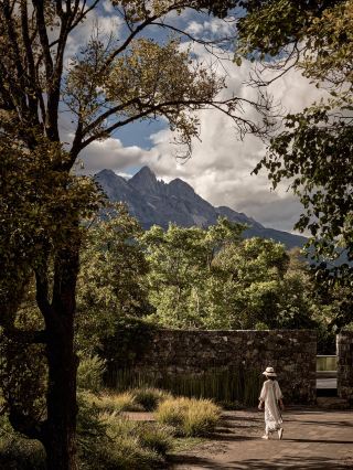 Welcome to Hylla Lijiang Guide.