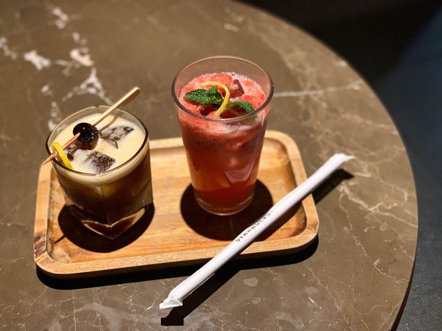 【上海】まるでヨーロッパのスタバ　外灘のスタバはお酒も飲めます