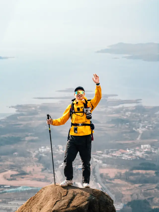 Spring Mountain Hike | A free and easy hiking route to the sea for beginners in Beijing with few people