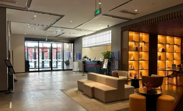 𝐒𝐩𝐫𝐢𝐧𝐠̷ ̷⁺₊˚행복이란 바로 지금이다