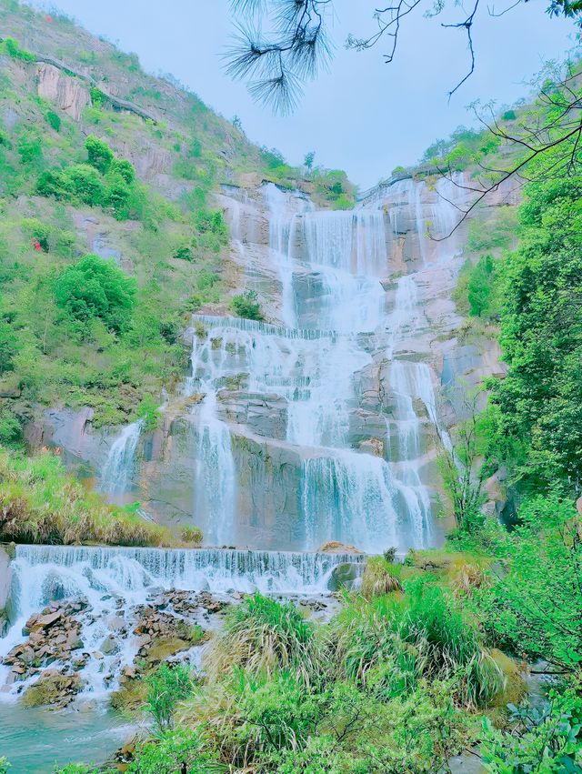 天台山瀑布，清涼一夏好去處！