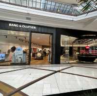 Fashion Capital-Australia’s largest shopping center, Chadstone Shopping Center, Melbourne 