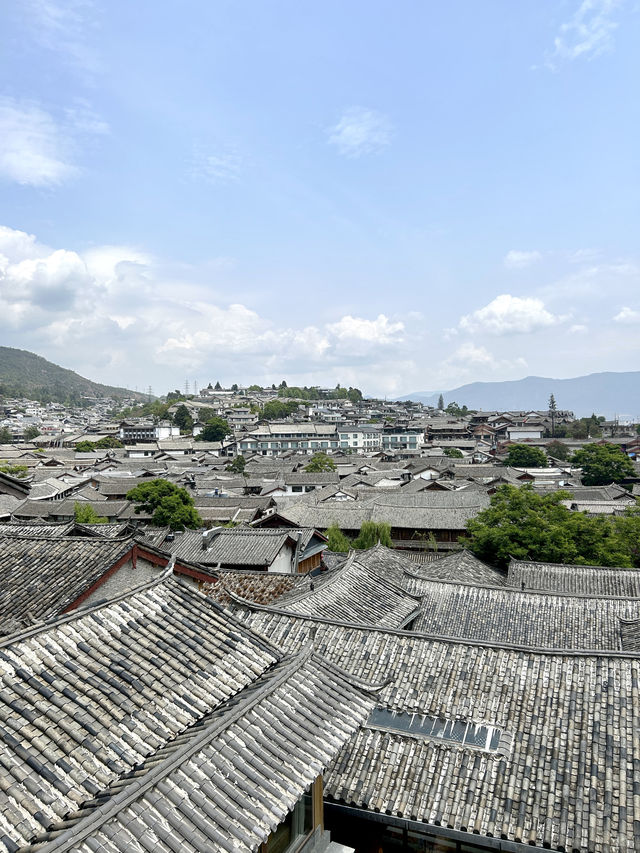 去半山的這家酒店放空一下吧|住進風景裡