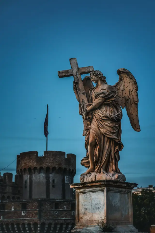 Castel Sant'Angelo | From imperial tomb, prison, fortress to museum
