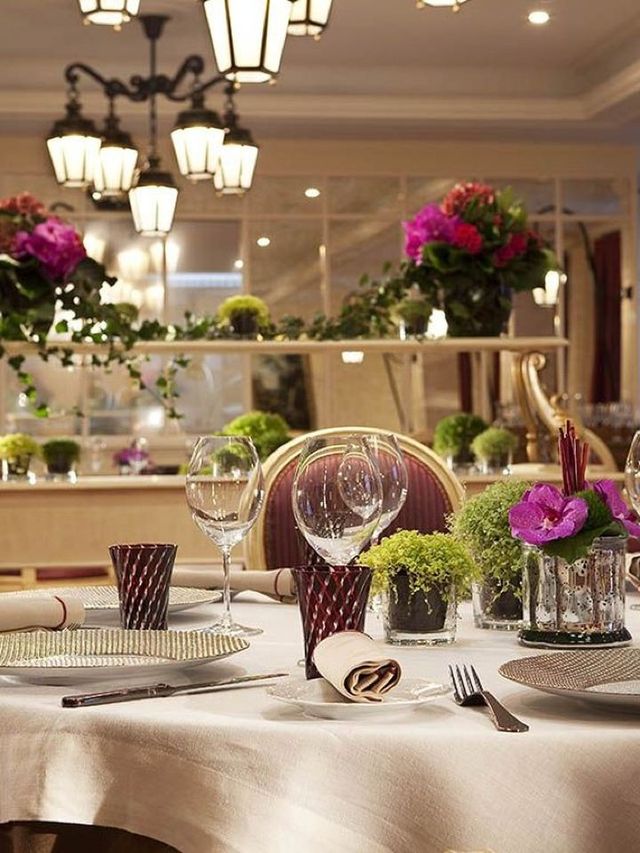 🏰✨ Chantilly's Charm: Top Hotels for a Royal Stay 🇫🇷