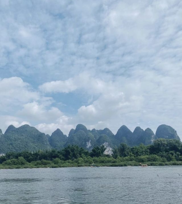桂林漓江陽朔行：山水間的詩意漫遊
