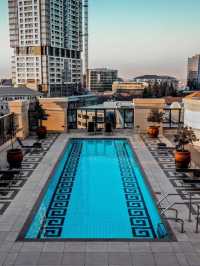 🌟 Sandton's Luxe Sleeps: Michelangelo Towers 🏨✨