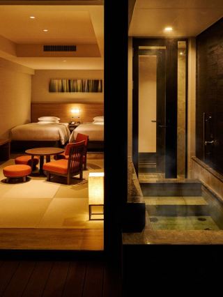 🌟 Karuizawa Bliss: Hot Springs & Luxury Stays 🌟