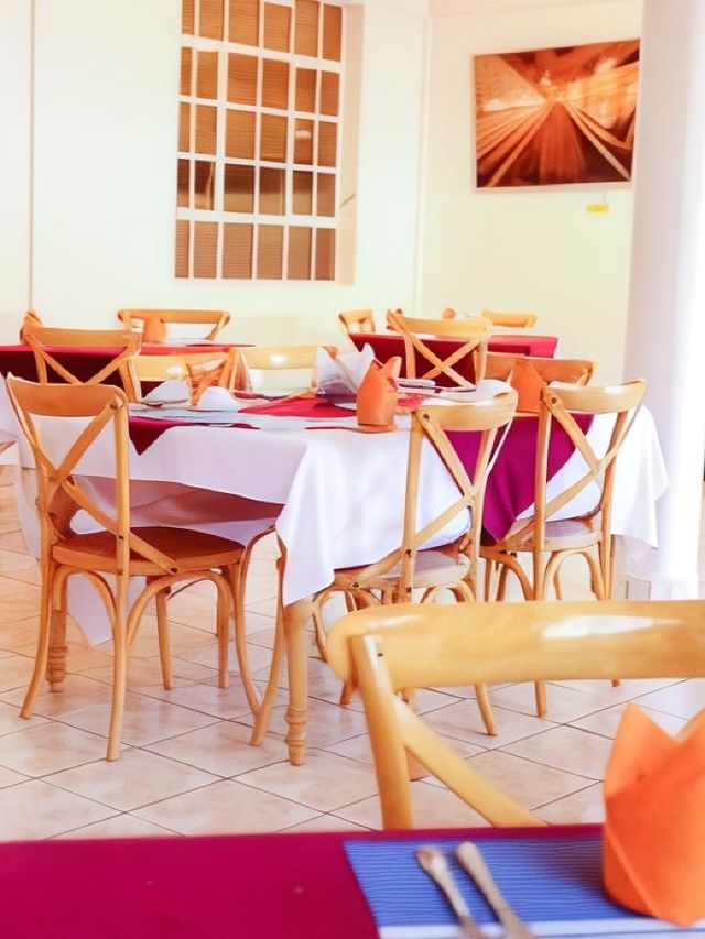🌟 Top Kenya Stays: Aberdare Prestige & Royal Cottages 🏞️✨