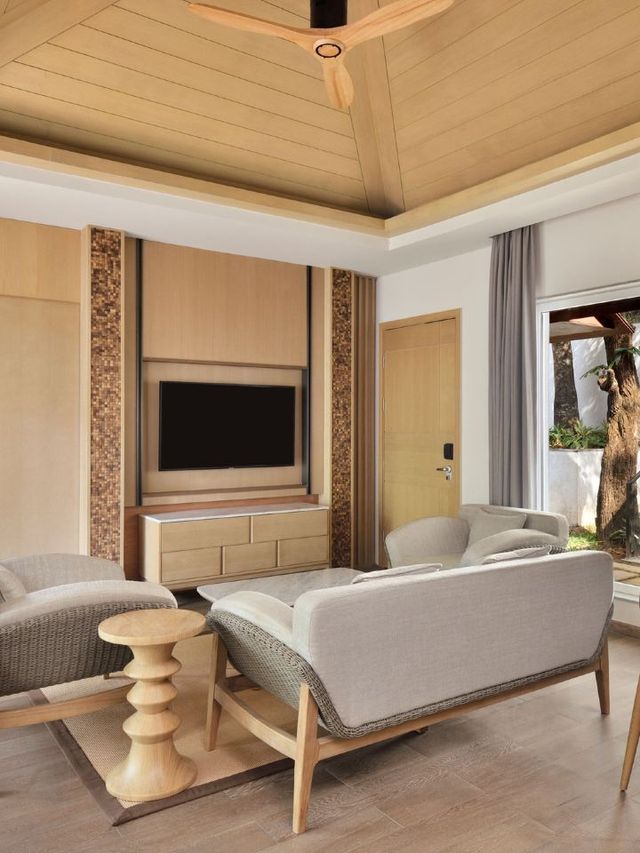 Coorg's Luxe Retreat: Marriott Resort & Spa 🌴🏨