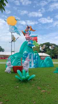 遊新加坡裕華園。