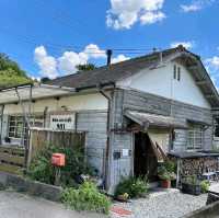 A popular cafe restaurant