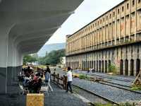 穿過時光隧道||牛頭山火車站 廣德牛頭山火車站舊址，位於安徽省廣德縣新杭鎮牛頭山社區，建於1960年。