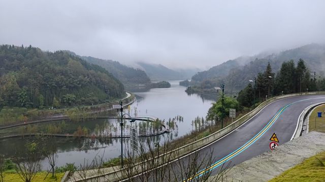 尋秋之旅。