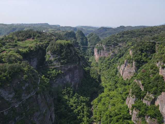 新昌倒脫靴行山
