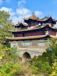 更愛這座充滿煙火氣的滇南小城