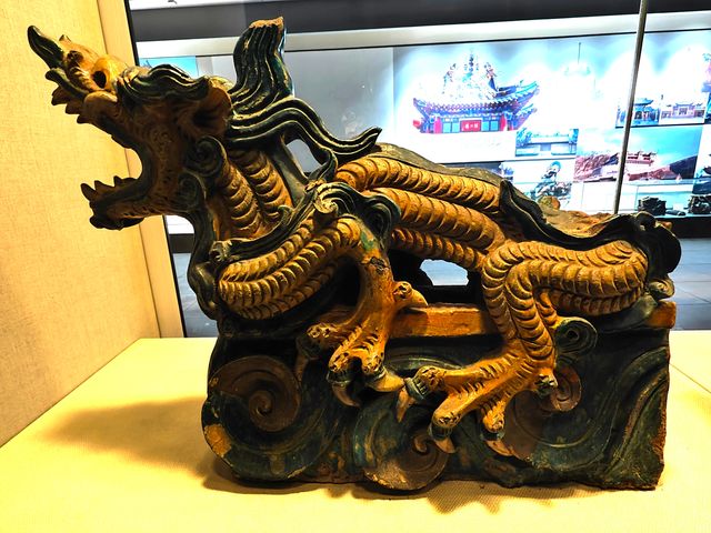 低調的全國琉璃之鄉《琉璃溢彩》展