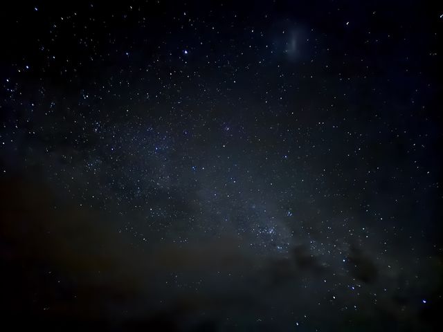 星空與教堂的完美邂逅