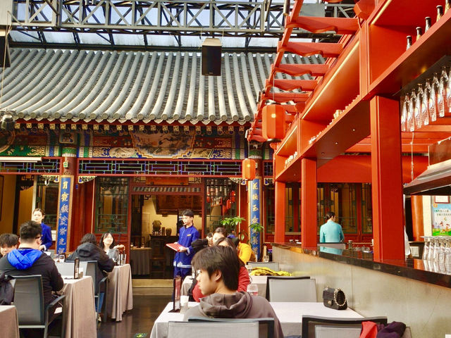 Peking Duck Perfection: Courtyard Magic at Hua’s on Guijie