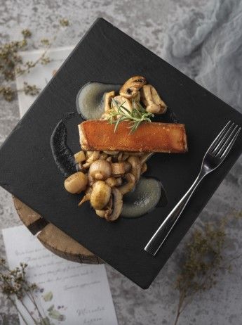 在西安，享城中度假時光，鑑西班牙珍饈美饌
