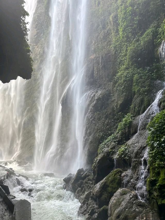 🔥清遠古龍峽「尖叫級漂流+網紅同款秘境」衝鴨💦📸  