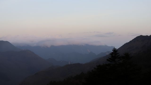 華中屋脊神農頂