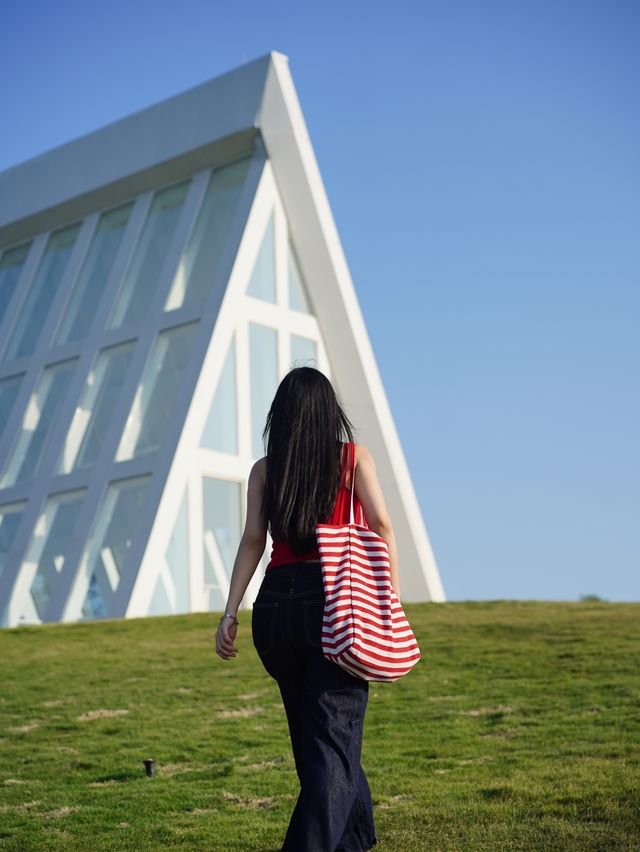 東澳島：蜜月公園的白色婚禮堂太好拍了！