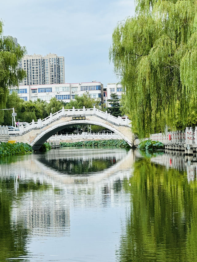 來許昌一定要坐一回三元錢的水上公車哦 來許昌一定要坐一回三元錢的水上公車哦