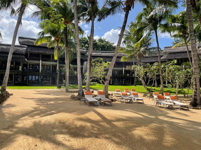 Resort Bliss in Nature's Embrace