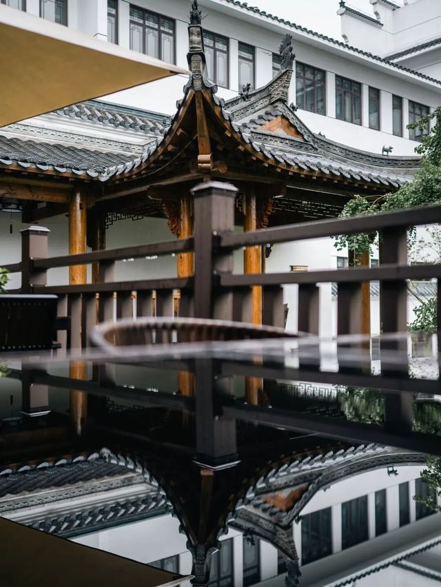 湖北小眾秘境！龍仰書院：雨天看徽派煙雨，白天做非遺手作，承包你的詩意週末:   一、核心亮點速覽  
