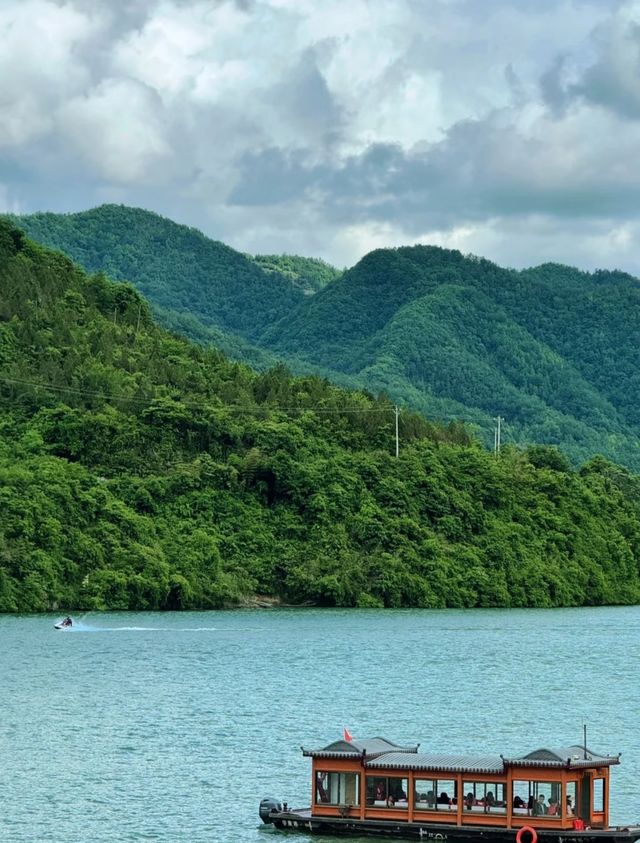 週末遊瀛湖：70元門票換來了一幅山水畫