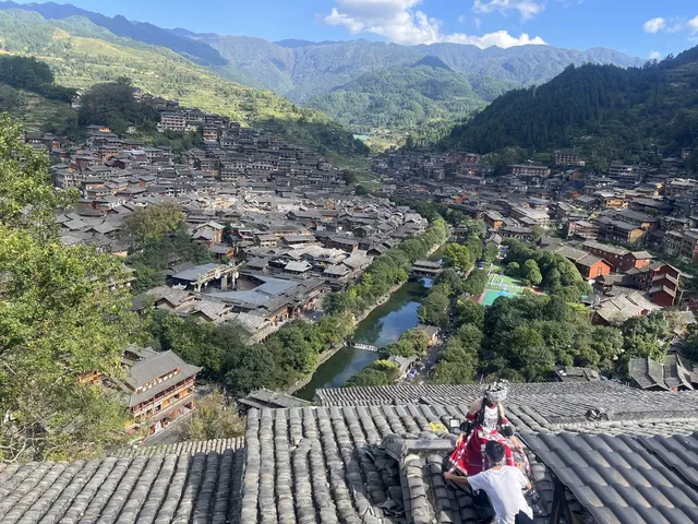 千戶苗寨值得來嗎——絕美or旅拍基地? 千戶苗寨值得來嗎——絕美or旅拍基地?