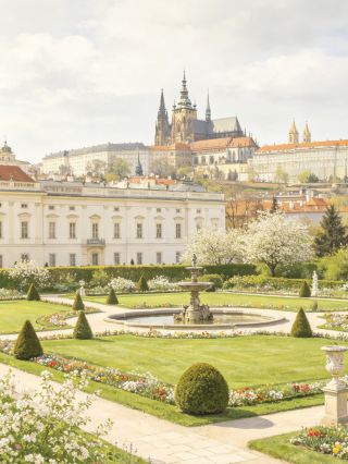 Prague Castle travel guide | The world’s largest ancient castle complex | A must-visit landmark in Prague