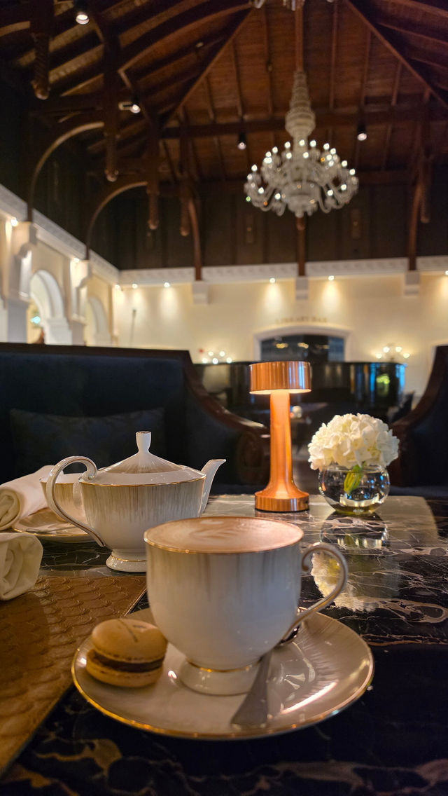 A Warm and Memorable Stay at The Ritz-Carlton, Dubai