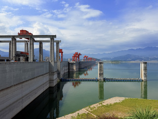 神農架+恩施行程體驗很好,三峽-神農架-屏山峽谷-宣恩夜景-恩施大峽谷,行程安排合理,玩得充實。導遊