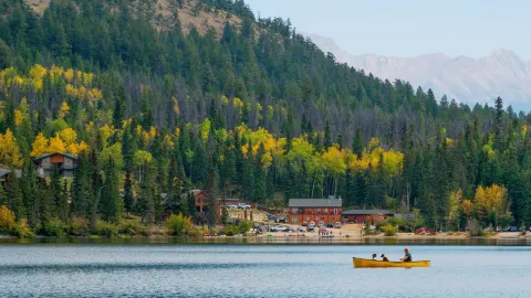 Jasper National Park, Canada: 1,762 lakes, see them all in one go! — traveler post in Jasper