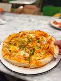 北角新年限定pizza😋🍕