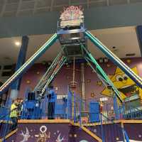 吃喝玩樂盡在West Edmonton Mall