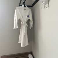 Affordable Room With Bathtub